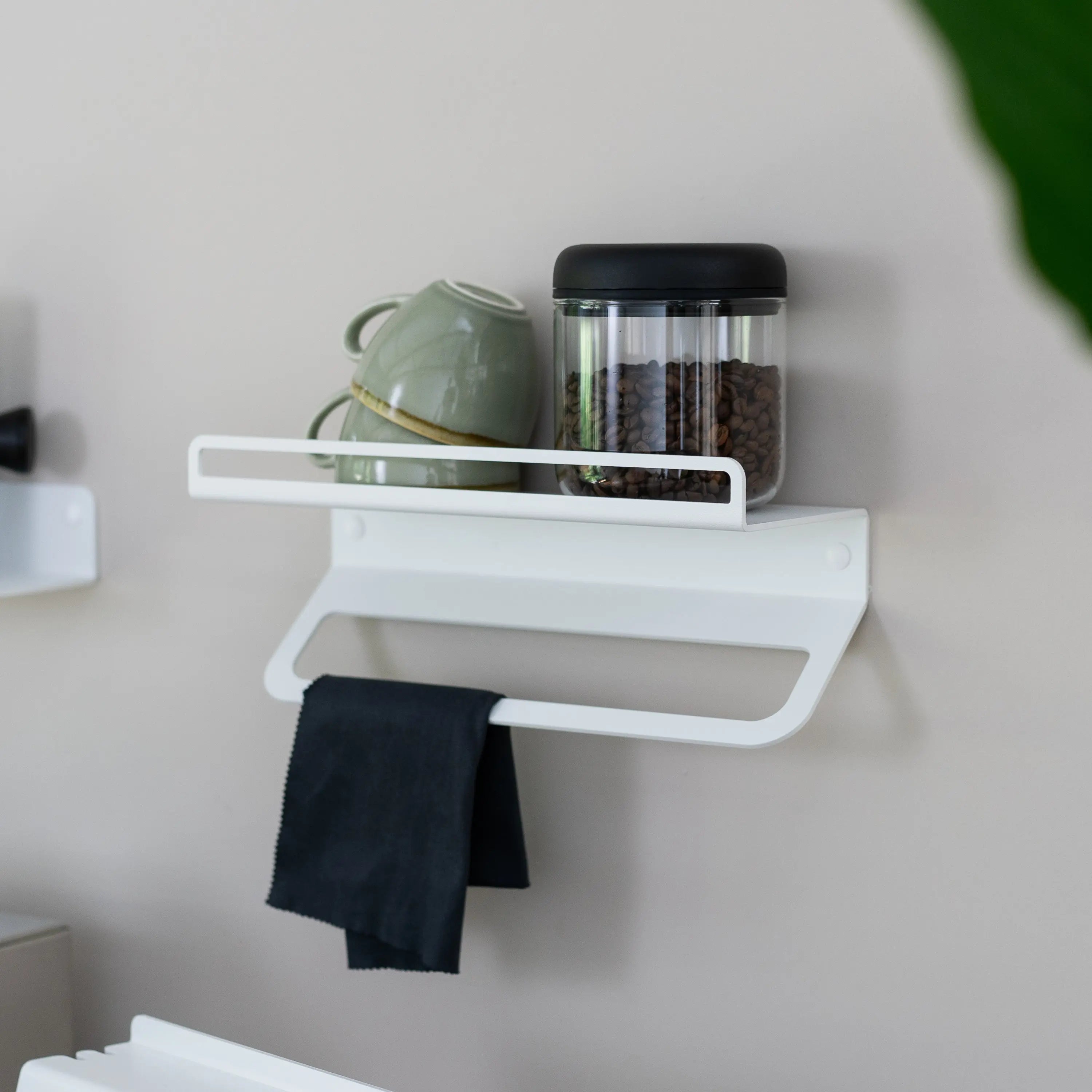 FLATE® Towel Shelf FLATE®